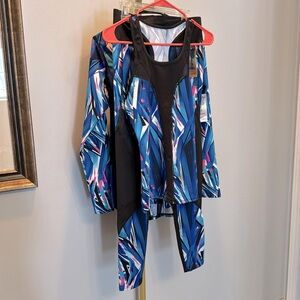 Dolce Bonita women’s colorful 3 piece workout suit NWT M